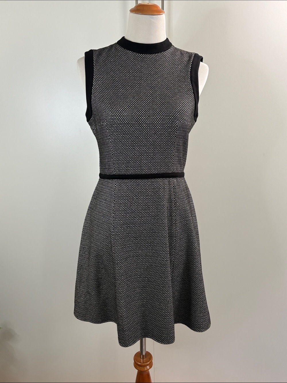 Tibi Black and White Sleeveless Fit-and-Flare Knit Mini Dress | 6
